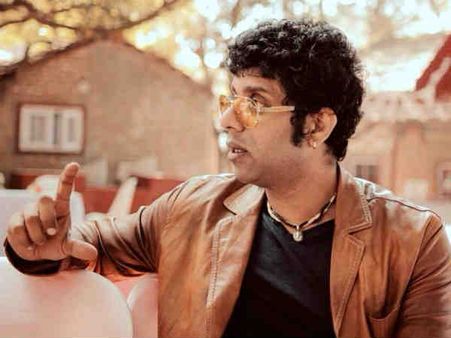 ಒನ್ ಇಂಡಿಯಾ ಪತ್ರಕರ್ತ ವಿಕಾಸ್ ನಂಜಪ್ಪಗೆ ಪ್ರಶಸ್ತಿ