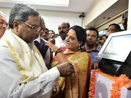 ಚಿಲ್ಲರೆ ಸಮಸ್ಯೆ ಇನ್ನಿಲ್ಲ, ಬಂದಿದೆ ಬಿಎಂಟಿಸಿ ಸ್ಮಾರ್ಟ್ ಕಾರ್ಡ್!