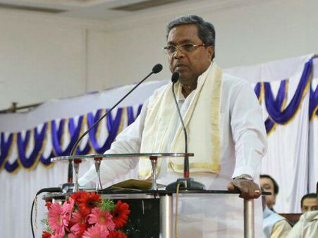 ಬೆಂಗಳೂರು ವಿಮಾನ ನಿಲ್ದಾಣ ಬಳಿ ಕೆಂಪೇಗೌಡರ ಬೃಹತ್ ಪ್ರತಿಮೆ ಸ್ಥಾಪನೆ