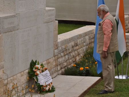 ವಿಶ್ವಯುದ್ಧದಲ್ಲಿ ಮಡಿದ ಸೈನಿಕರಿಗೆ ಗೌರವ ಸಲ್ಲಿಸಿದ ಮೋದಿ, ನೇತನ್ಯಾಹು