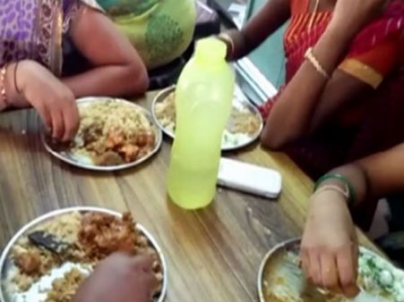 ಬಿಸಿಯೂಟದ ಸಾಮಗ್ರಿಯಲ್ಲೇ ಮೈಸೂರಿನ ಶಾಲೆಯಲ್ಲಿ ಭರ್ಜರಿ ಬಾಡೂಟ