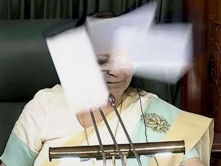 ಕಾಂಗ್ರೆಸ್ ಸಂಸದರು ಮಾಡಿದ ತಪ್ಪನ್ನು ಇಡೀ ದೇಶ ನೋಡಲಿ, ಸ್ಪೀಕರ್