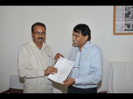 ಕಾಡಾನೆ ಉಪಟಳ ತಡೆಗೆ ರೈಲ್ವೆ ಕಂಬಿಯ ಬ್ಯಾರಿಕೇಡ್