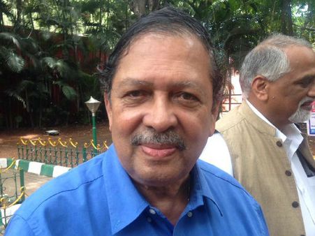 'ಕನ್ನಡ, ಬಾವುಟ, ಪ್ರತ್ಯೇಕ ಧರ್ಮ ಎಲ್ಲ ಚುನಾವಣೆ ಗಿಮಿಕ್'