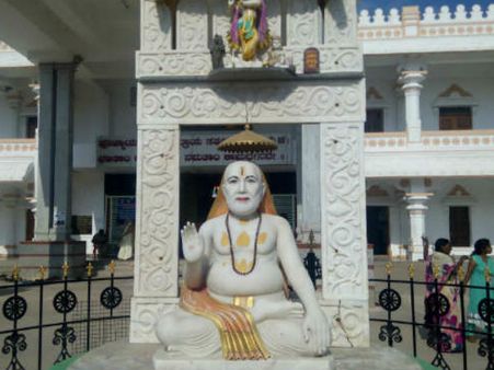 ಆರಾಧನೆಗೆ ಮಂತ್ರಾಲಯಕ್ಕೆ ಲಕ್ಷ ಭಕ್ತರ ನಿರೀಕ್ಷೆ, ಸಿದ್ಧತೆ ಪೂರ್ಣ