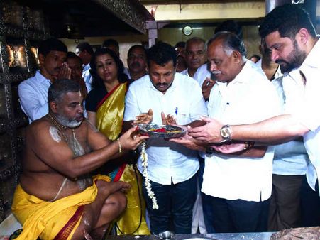 ಗೃಹ ಖಾತೆಗೆ ರಮಾನಾಥ ರೈ, ದೇವರ ಮೊರೆ ಹೋದ ಕಾಂಗ್ರೆಸ್ ಮುಖಂಡರು