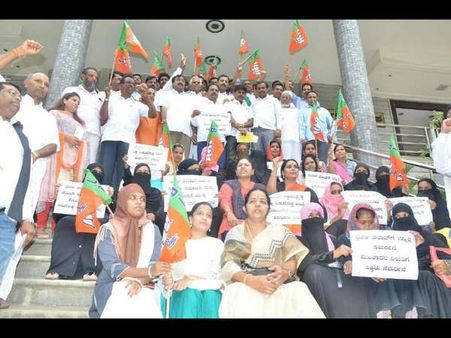 ತ್ರಿವಳಿ ತಲಾಖ್ ತೀರ್ಪು: ರಾಜ್ಯ ಬಿಜೆಪಿಯಿಂದ ಸಂಭ್ರಮಾಚರಣೆ