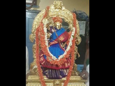ಚಾಮುಂಡಿಗೆ ತಾವು ಕೊಟ್ಟ ಸೀರೆಯನ್ನೇ ಉಡಿಸಿ: ಪಾರ್ವತಿ ಸಿದ್ದರಾಮಯ್ಯ