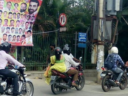 ಒನ್ಇಂಡಿಯಾ ಫಲಶ್ರುತಿ : ಆವಲಹಳ್ಳಿ ಜಂಕ್ಷನ್ ನಲ್ಲಿ ಪೇದೆ ಪ್ರತ್ಯಕ್ಷ