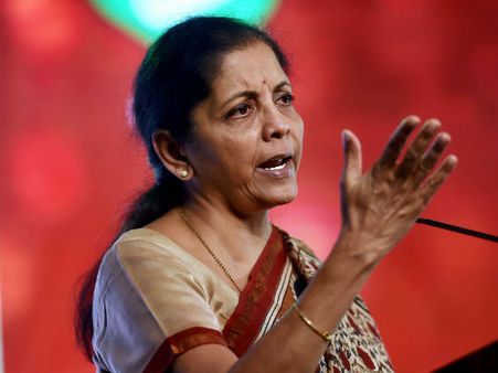 ದೇಶದ ಪ್ರಪ್ರಥಮ ಮಹಿಳಾ ರಕ್ಷಣಾ ಸಚಿವರಾಗಿ ನಿರ್ಮಲಾ ಸೀತಾರಾಮನ್