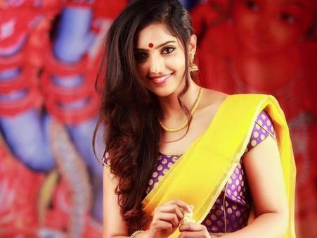 ಮಲಯಾಳಿ ನಟಿಯನ್ನು ಕಾಡಿದ ಫ್ರಾಂಕ್ಲಿನ್ ಬಂಧಿಸಿದ ಮಡಿವಾಳದ ಪೊಲೀಸರು!