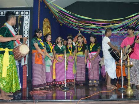 ಆಳ್ವಾಸ್‍ನಲ್ಲಿ 'ನಿಂಗೋಲ್ ಚಕೋಬ' ಮಣಿಪುರಿ ಹಬ್ಬ ಆಚರಣೆ