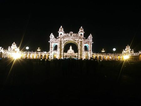 ಅಕ್ಟೋಬರ್ 8 ರವರೆಗೂ ಝಗಮಗಿಸಲಿದೆ ಮೈಸೂರಿನ ರಸ್ತೆಗಳು