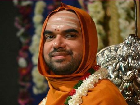 ರಾಘವೇಶ್ವರರ ವಿರುದ್ಧ ಕಾದಂಬರಿಗೆ ನಿರ್ಬಂಧ ಹೇರಿದ ನ್ಯಾಯಾಲಯ