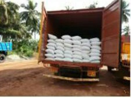 ಅಕ್ರಮ ಮರಳು ಅಡ್ಡೆ ಮೇಲೆ ದಾಳಿ 1.40 ಕೋಟಿಯ ಯಂತ್ರಗಳು ವಶ