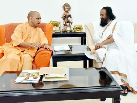 ಶ್ರೀ ರವಿಶಂಕರ್ ಭೇಟಿಯಿಂದ ಬಗೆಹರಿಯುತ್ತಾ ಅಯೋಧ್ಯಾ ವಿವಾದ?