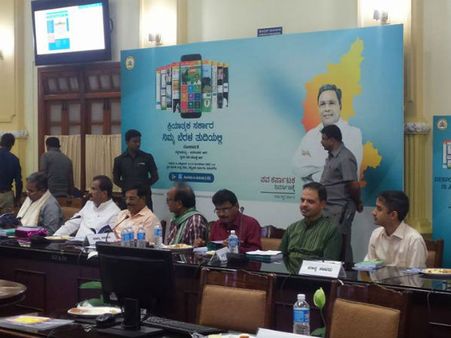 ಇಂಗ್ಲಿಷ್-ಕನ್ನಡ ತಂತ್ರಜ್ಞಾನ ಪದವಿವರಣ ಕೋಶ ಬಿಡುಗಡೆ