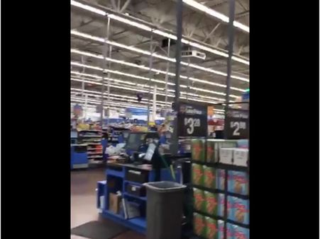 ವಾಲ್ ಮಾರ್ಟ್ ನಲ್ಲಿ ಗುಂಡಿನ ದಾಳಿ, ಹಲವಾರು ಮಂದಿ ಸಾವು