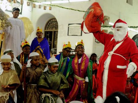 ಕ್ರಿಸ್ ಮಸ್ ಸೊಗಸಿಗೆ ಸಿಲಿಕಾನ್ ಸಿಟಿಯ ಬಿನ್ನಾಣ!