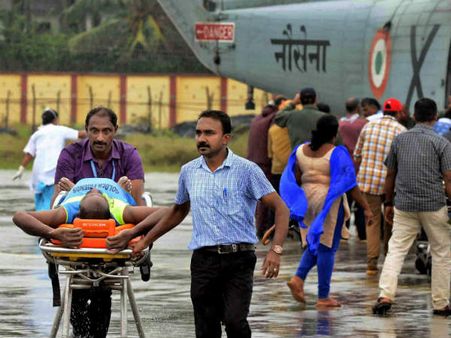 ಓಖಿ: ಕೇರಳ, ಲಕ್ಷದ್ವೀಪದಲ್ಲಿ 531 ಮೀನುಗಾರರ ರಕ್ಷಣೆ