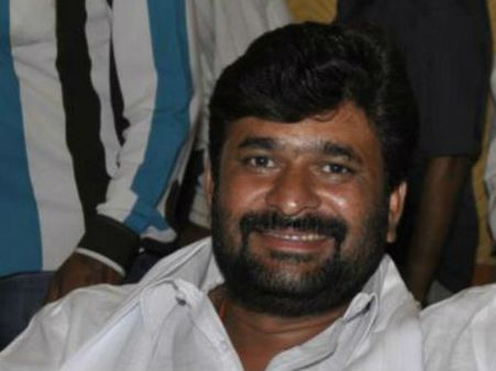 'ವಿನಯ್ ಕುಲಕರ್ಣಿ ಬದಲು ವಿಜಯ ಕುಲಕರ್ಣಿ ಸ್ಪರ್ಧಿಸಿ ಗೆದ್ದು ತೋರಿಸಲಿ'