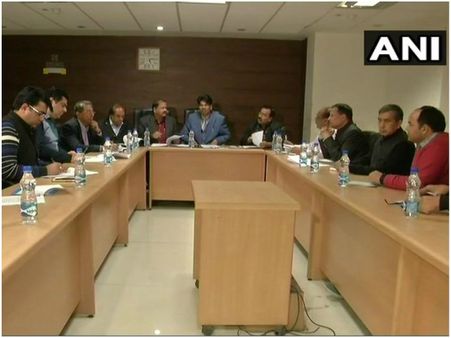 ನ್ಯಾಯಮೂರ್ತಿಗಳ ಜತೆ ಸಂಧಾನಕ್ಕೆ ಬಾರ್ ಕೌನ್ಸಿಲ್ ನಿಂದ 7 ವಕೀಲರ ನಿಯೋಗ