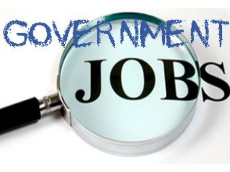 ವಯೋಮಿತಿ ಹೆಚ್ಚಿಸಿ, ಸರ್ಕಾರಿ ಉದ್ಯೋಗ ಕೊಡಿಸಿ