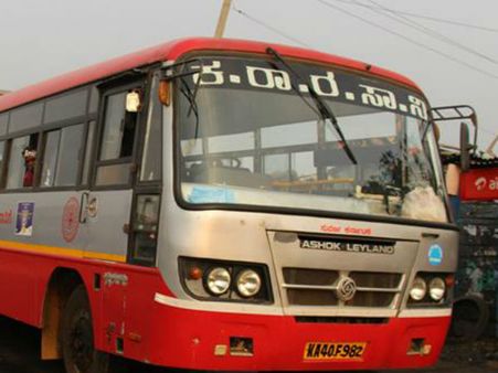 KSRTC:ಅಪಘಾತ ರಹಿತ ಚಾಲಕರಿಗೆ 'ಸುರಕ್ಷಾ ಚಾಲಕ' ಪ್ರಶಸ್ತಿ