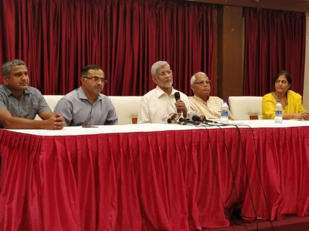 ವೀರಶೈವ-ಲಿಂಗಾಯತ ಬಣಗಳು ಕೊನೆಗೂ ಇಬ್ಭಾಗ!