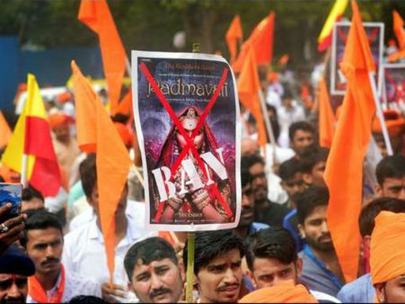 ಪದ್ಮಾವತ್ ವಿರುದ್ಧ ಭುಗಿಲೆದ್ದ ಪ್ರತಿಭಟನೆ ಹಿಂಸಾಚಾರ!