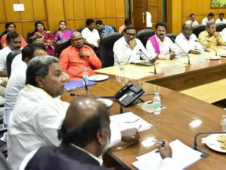 ಸದಾಶಿವ ಆಯೋಗದ ವರದಿ : ಕಾನೂನು ಸಲಹೆ ಪಡೆಯಲು ನಿರ್ಧಾರ