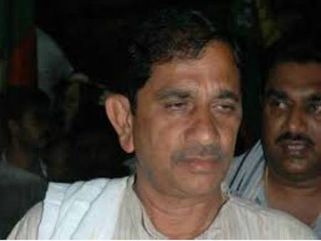 ತಾಕತ್ತಿದ್ರೆ RSS ಬ್ಯಾನ್ ಮಾಡ್ಲಿ: ಸಿದ್ದುಗೆ ಶಿವಣ್ಣ ಸವಾಲ್