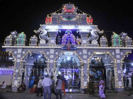 ಪೇಜಾವರ ಶ್ರೀಗಳ ಆಪ್ತರೇ ಹೆಗ್ಗಣಗಳು, ಮಠ ಲೂಟಿ ಮಾಡುತ್ತಿದ್ದಾರೆ: ಶಿರೂರು ಶ್ರೀ ವಾಗ್ದಾಳಿ