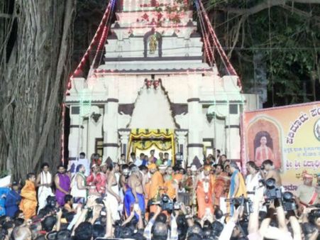 Live: ಉಡುಪಿ ಪರ್ಯಾಯ ಮಹೋತ್ಸವಕ್ಕೆ ಸಂಭ್ರಮದ ಚಾಲನೆ