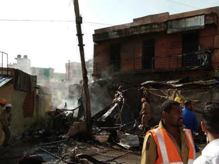 ಶಿವಾಜಿನಗರದಲ್ಲಿ ಗ್ಯಾಸ್ ಗೋದಾಮಿಗೆ ಬೆಂಕಿ