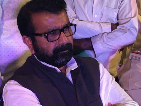 ನಲಪಾಡ್ ಪ್ರಕರಣ : ಮಲ್ಯ ಆಸ್ಪತ್ರೆಗೆ ಎನ್.ಎ.ಹ್ಯಾರೀಸ್ ಭೇಟಿ