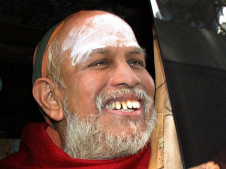 ಕಂಚಿಶ್ರೀಗಳಿಗೆ ಮೋದಿ ಸೇರಿದಂತೆ ಗಣ್ಯರ ಸಂತಾಪ ಸಂದೇಶ