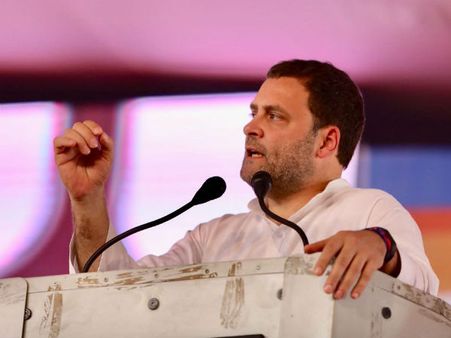 ಹೊಸಪೇಟೆಯ ಸಭೆಯಲ್ಲಿ ಮಹಾದಾಯಿ ಬಗ್ಗೆ ಮಾತೇ ಆಡದ ರಾಹುಲ್ ಗಾಂಧಿ