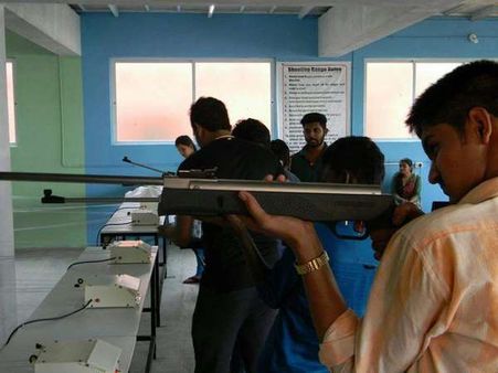 ಮಂಗಳೂರಿನಲ್ಲಿ ತರಬೇತು ಗೊಳ್ಳುತಿದ್ದಾರೆ ಶೂಟಿಂಗ್ ಕಲಿಗಳು