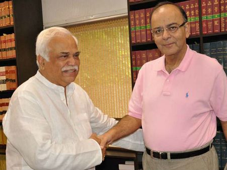 ಕೇಂದ್ರ ಬಜೆಟ್ ಸಂಪೂರ್ಣ ತೃಪ್ತಿ ತಂದಿಲ್ಲ : ಆರ್.ವಿ.ದೇಶಪಾಂಡೆ