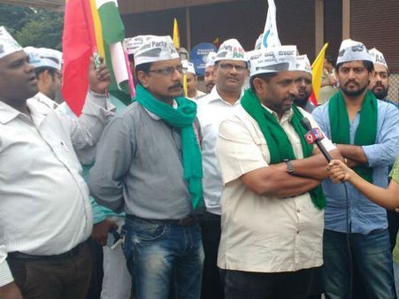 ಖೇಣಿ ಸೇರಿಸಿಕೊಂಡ ಕಾಂಗ್ರೆಸ್ಸಿನಿಂದ ಭ್ರಷ್ಟರ ರಕ್ಷಣೆ : ಎಎಪಿ