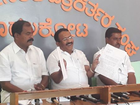 ಮುಧೋಳ: 'ರಾಹುಲ್ ವೈಭವ' ಆರೋಪಕ್ಕೆ ತಿಮ್ಮಾಪುರ್ ತಿರುಗೇಟು