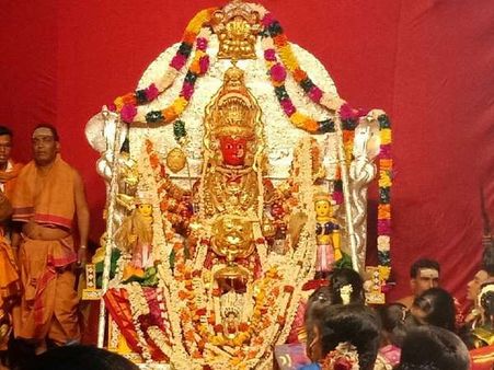 ನೋಡಬನ್ನಿ ಶಿರಸಿಯ ಶ್ರೀ ಮಾರಿಕಾಂಬಾ ಜಾತ್ರೆ ಸಂಭ್ರಮ...