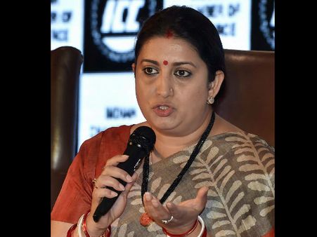 ಸ್ಮೃತಿ ಇರಾನಿ ಮೇಲಿನ ಆರೋಪಕ್ಕೆ ಸ್ಪಷ್ಟನೆ ನೀಡಿದ ಪ್ರಸಾರ ಭಾರತಿ ಸಿಇಓ