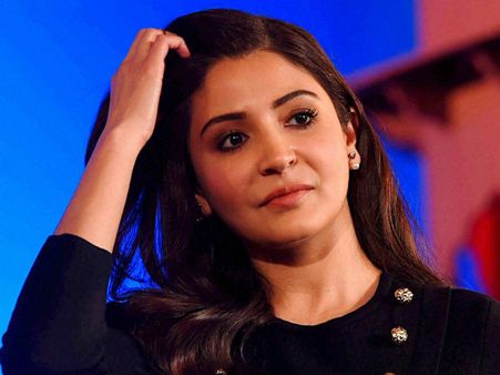 ಆ ಹೀನ ಕೃತ್ಯಕ್ಕೆ ಗಲ್ಲೇ ಸರಿ: ಪೋಕ್ಸೋ ತಿದ್ದುಪಡಿಗೆ ಅನುಷ್ಕಾ ಬೆಂಬಲ