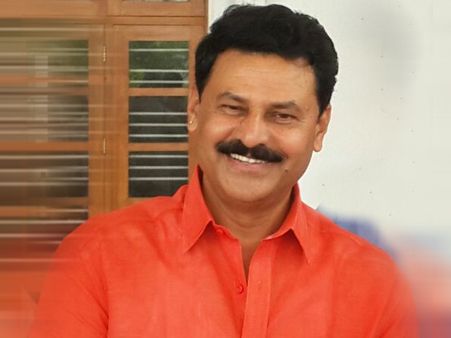 ಶಿಕಾರಿಪುರದ ಹೆಣ್ಣುಬಾಕನ ಸಿಡಿ ಹಾಲಪ್ಪಗೆ ಸಿಕ್ಕಿರಬೇಕು ಎಂದ ಬೇಳೂರು