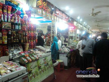 ಜನತಾ ಬಜಾರ್ ಉಳಿಸುವಂತೆ ನಾಗರಿಕರಿಂದ ರಾಜ್ಯ ಸರ್ಕಾರಕ್ಕೆ ಒತ್ತಡ