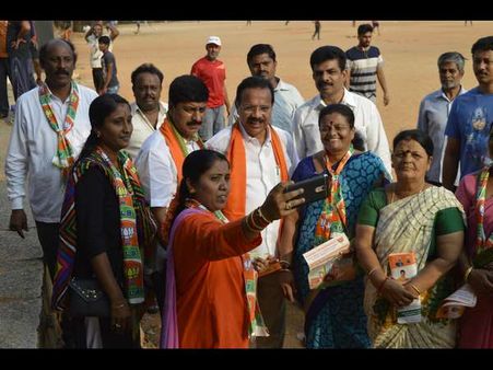 ಗೆಲುವಿನ ಸಿಕ್ಸರ್ ಬಾರಿಸಲಿರುವ ಬಿಜೆಪಿ : ಡಿವಿ ಸದಾನಂದಗೌಡ