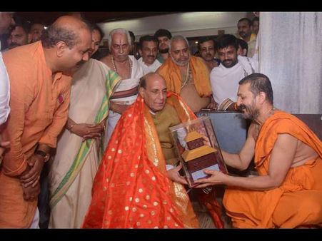 ಅಧಿಕಾರಕ್ಕೆ ಬಂದರೆ ರಾಜಕೀಯ ಪ್ರೇರಿತ ಹತ್ಯೆಗಳಿಗೆ ಕಡಿವಾಣ: ರಾಜನಾಥ್ ಸಿಂಗ್