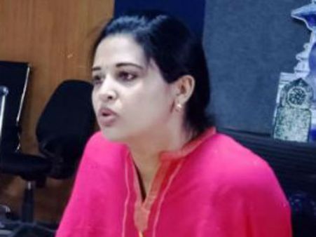 ಅರಸೀಕೆರೆ: ತಾ.ಪಂ ಅಧಿಕಾರಿಗಳಿಗೆ ಎಚ್ಚರಿಕೆ ಕೊಟ್ಟ ರೊಹಿಣಿ